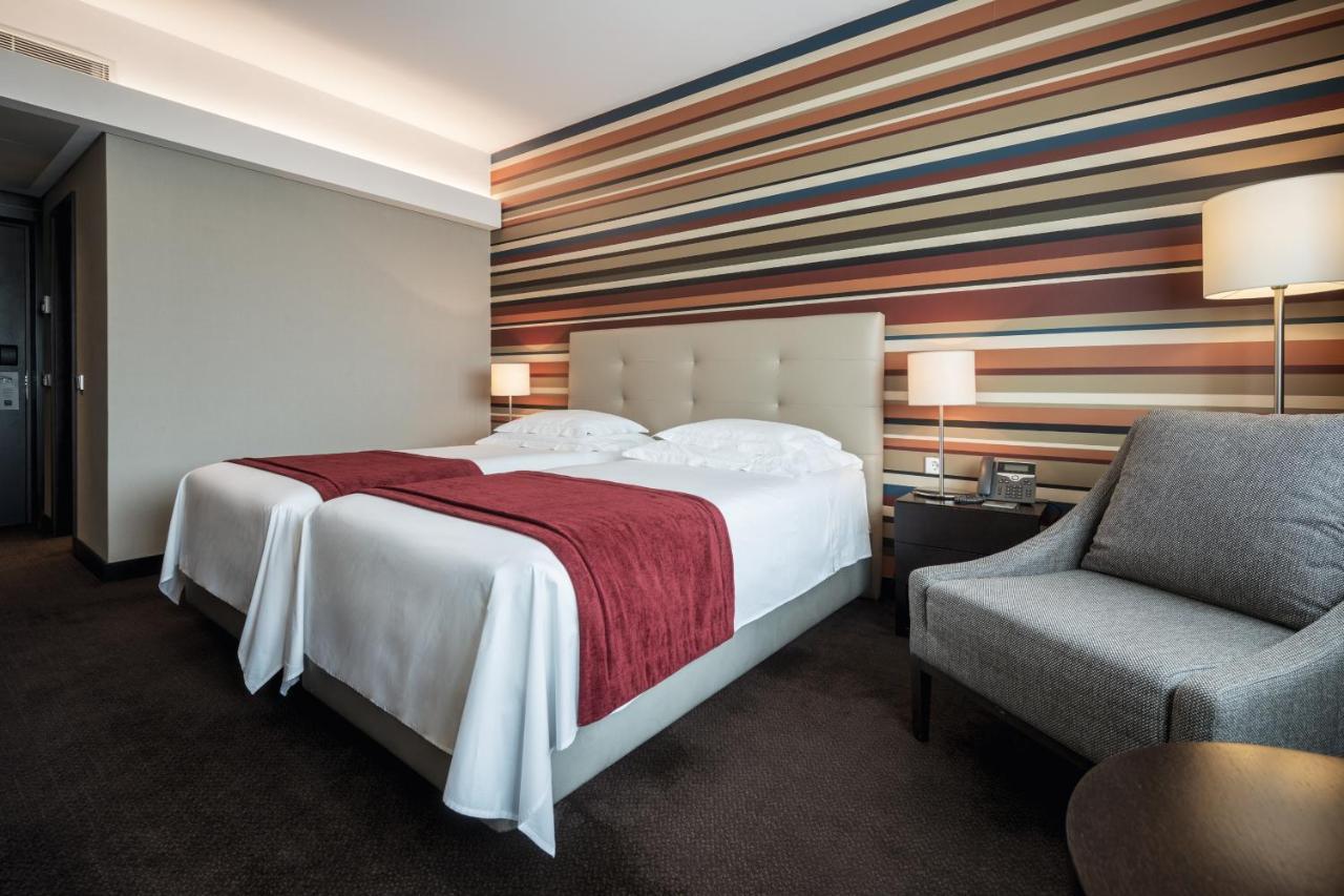 Hotel Tropico Luanda Eksteriør billede